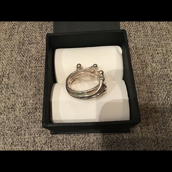 New Hand crafted Stamped Sterling Silver ring - Picture 3 of 8